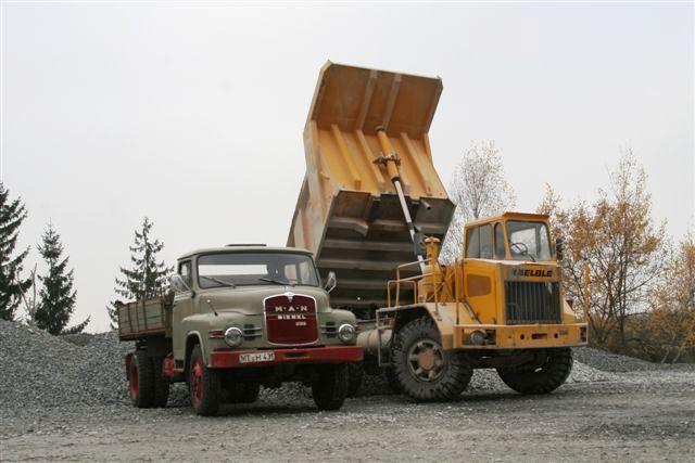 man8156hak_dumper.jpg