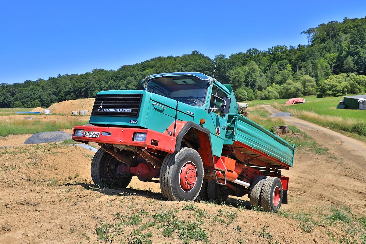 FD242002.JPG