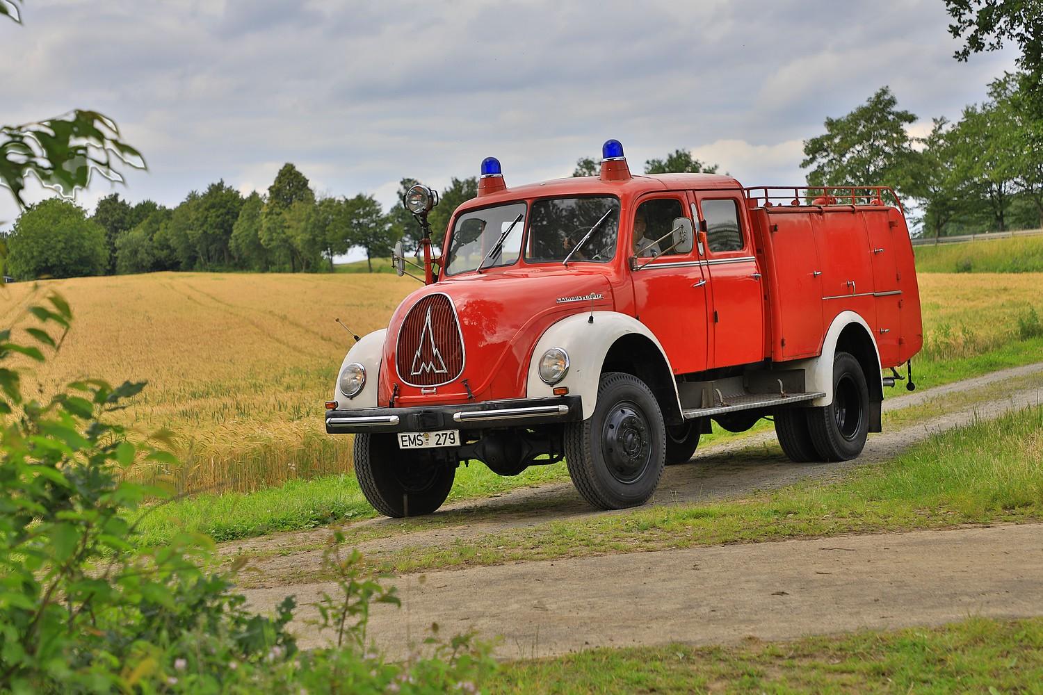 FD241915.JPG